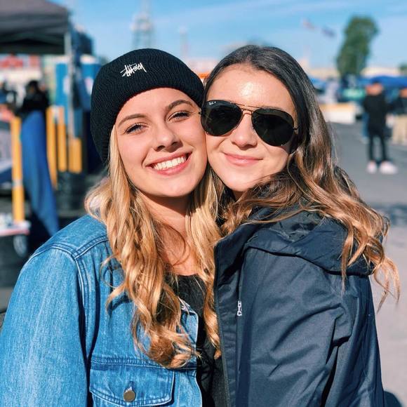 Meet your Posher, Paulina - Picture 1 of 1